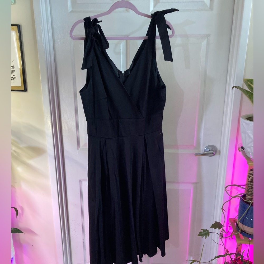 PuC Dress with Bows on Shoulders